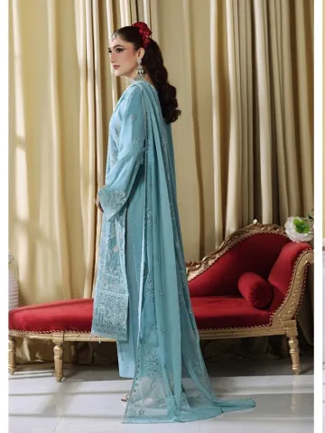 From Chiffon to Her Perfect Fit: Pakistani Unstitched Dresses in Bangladesh